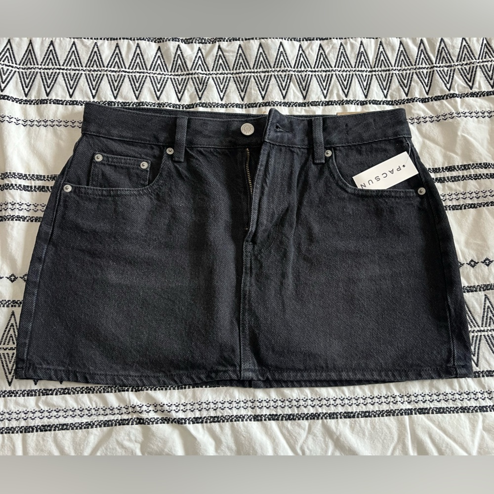 PacSun Women's Dark Denim Jeans